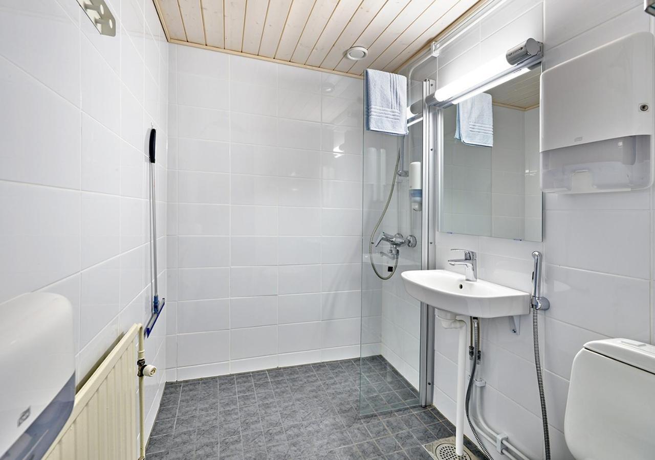 Gasthaus Lohja Bed & Breakfast Екстер'єр фото