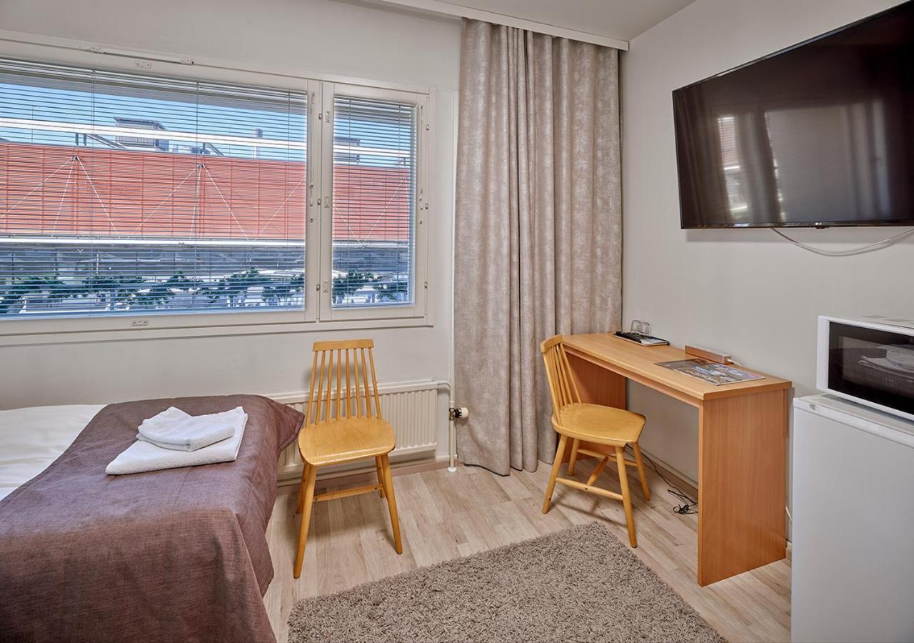 Gasthaus Lohja Bed & Breakfast Екстер'єр фото